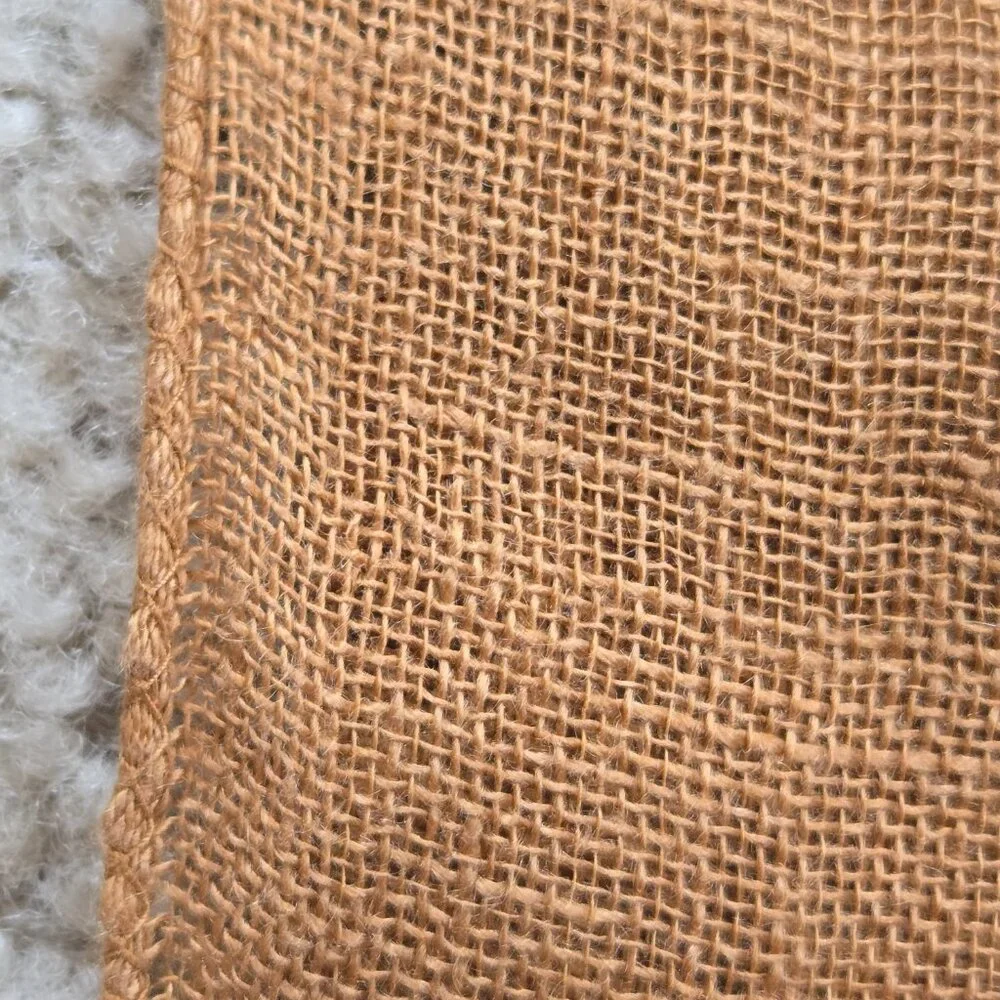 Vikolino Linen Tan Scarf